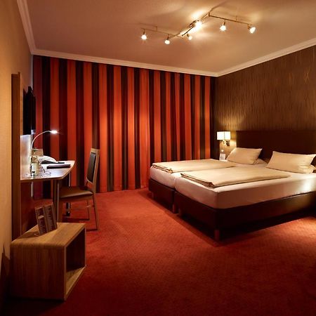 Hotel Heide Residenz พาเดอร์บอร์น ภายนอก รูปภาพ