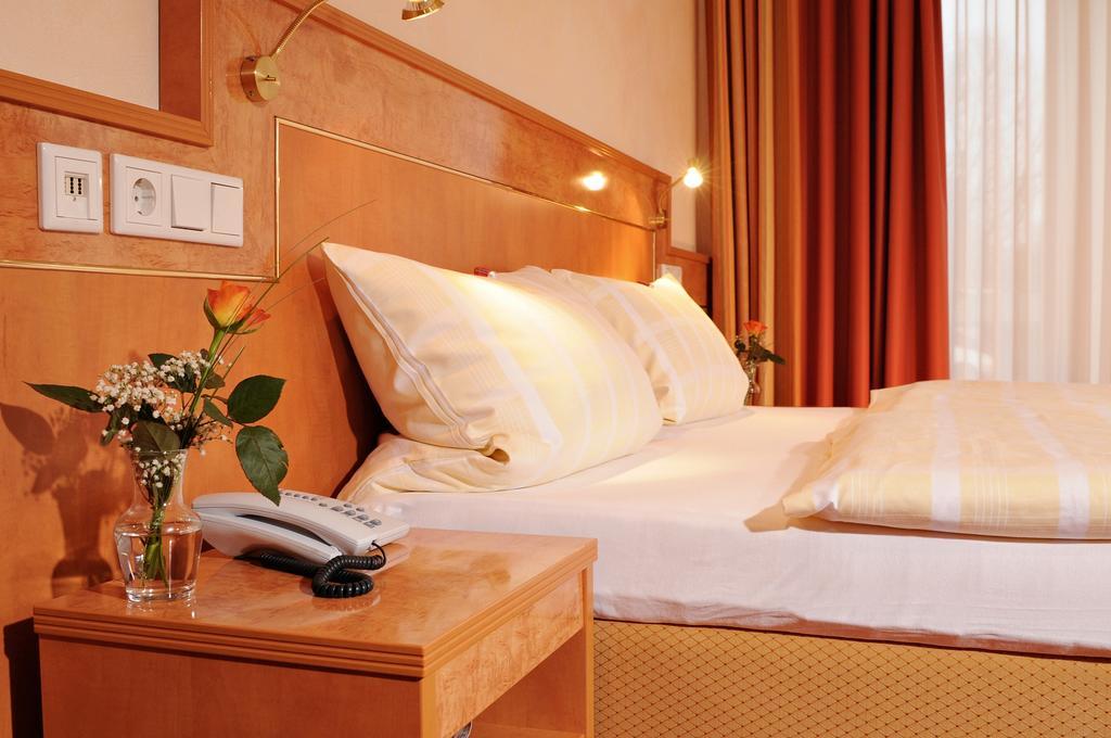 Hotel Heide Residenz พาเดอร์บอร์น ห้อง รูปภาพ